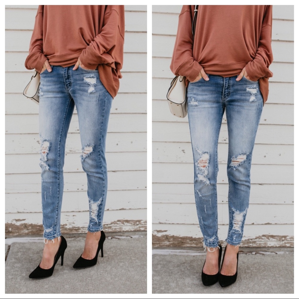 1 LEFT SALE-FIRM‼️ Lizzie Destructive Skinnies - Picture 5 of 8